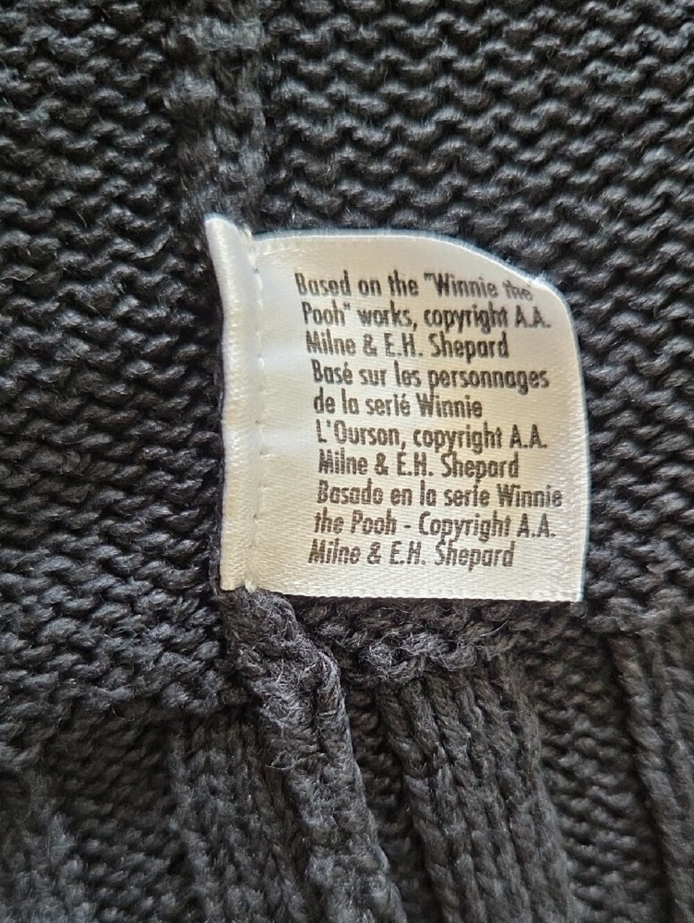 RARE Vintage Disney Store Winnie the Pooh Halloween Cardigan Sweater Shirt Small - Picture 16 of 16